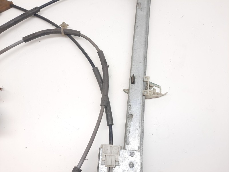 Recambio de elevalunas delantero derecho para citroën xsara berlina 1.9 diesel referencia OEM IAM  12301 