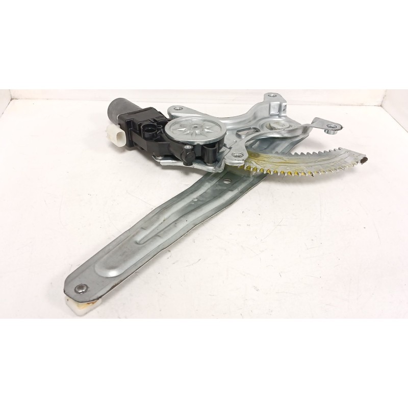 Recambio de elevalunas trasero izquierdo para suzuki s-cross 1.4 smart hybrid (akk414) referencia OEM IAM 8356061M00  2621005670