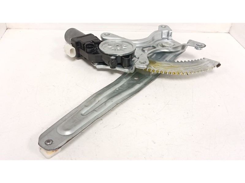 Recambio de elevalunas trasero izquierdo para suzuki s-cross 1.4 smart hybrid (akk414) referencia OEM IAM 8356061M00  2621005670