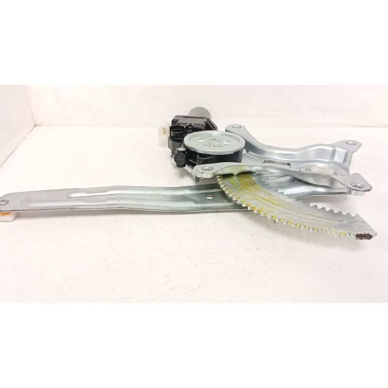 Recambio de elevalunas trasero izquierdo para suzuki s-cross 1.4 smart hybrid (akk414) referencia OEM IAM 8356061M00  2621005670