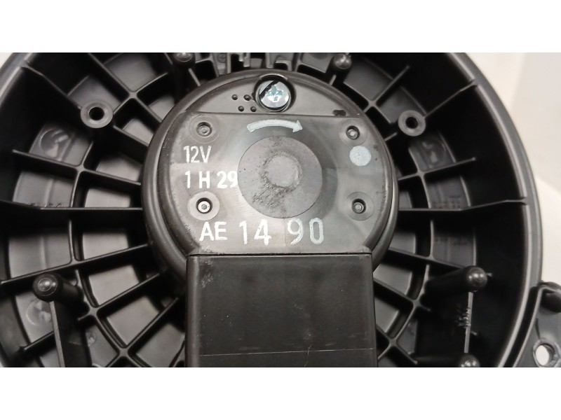 Recambio de motor calefaccion para suzuki s-cross 1.4 smart hybrid (akk414) referencia OEM IAM   