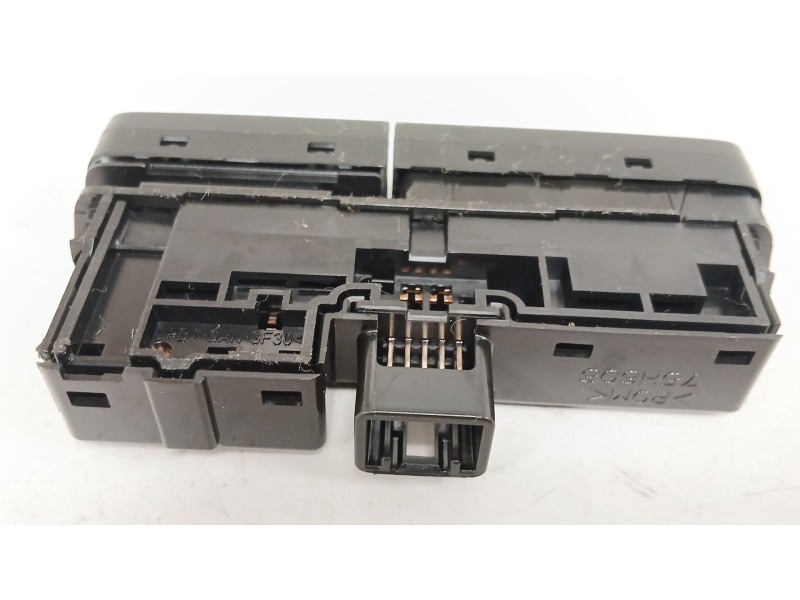 Recambio de warning para suzuki s-cross 1.4 smart hybrid (akk414) referencia OEM IAM 75H605  