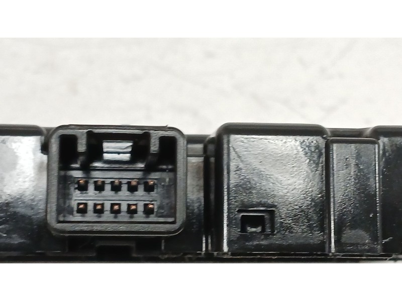 Recambio de warning para suzuki s-cross 1.4 smart hybrid (akk414) referencia OEM IAM 75H605  