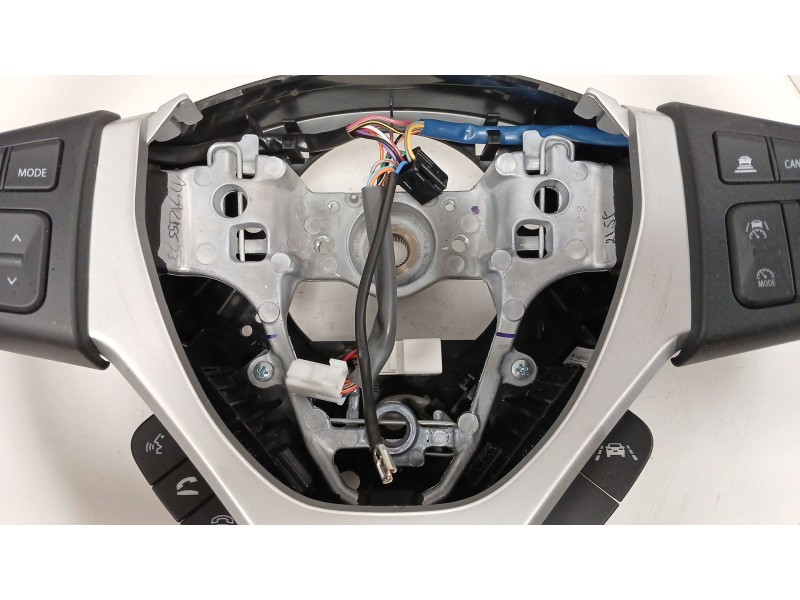 Recambio de volante para suzuki s-cross 1.4 smart hybrid (akk414) referencia OEM IAM   