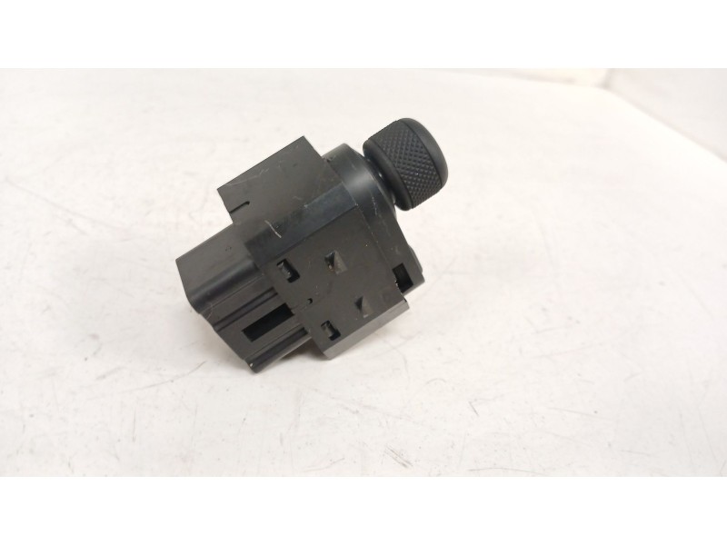 Recambio de mando multifuncion para suzuki s-cross 1.4 smart hybrid (akk414) referencia OEM IAM 57L10234T  