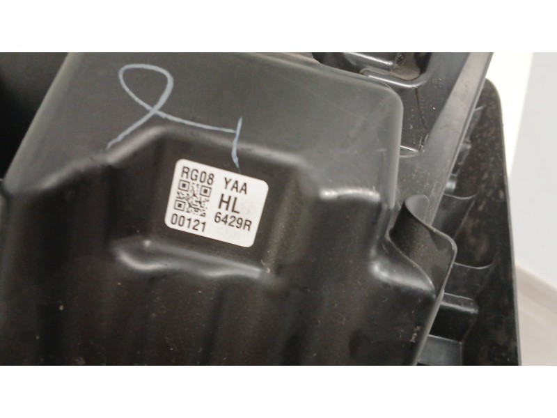 Recambio de faro derecho para suzuki s-cross 1.4 smart hybrid (akk414) referencia OEM IAM 6312R10118  6429R00121