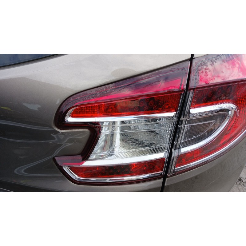 Recambio de piloto trasero derecho interior para renault megane iii grandtour (kz0/1) 1.9 dci (kz0j, kz0n, kz1s) referencia OEM 