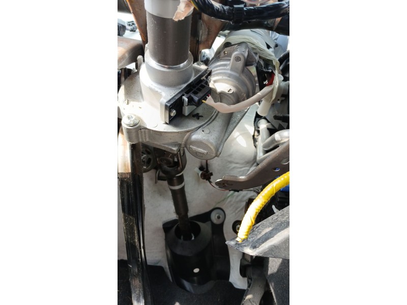 Recambio de columna direccion para toyota yaris (_p13_) 1.3 (nsp130_) referencia OEM IAM   