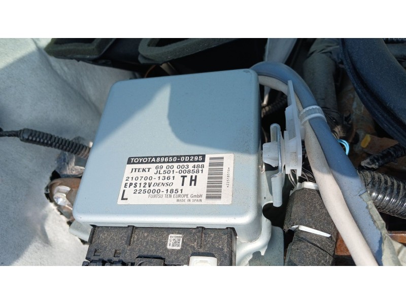 Recambio de modulo electronico para toyota yaris (_p13_) 1.3 (nsp130_) referencia OEM IAM    Recambio de modulo electronico para toyota yaris (_p13_) 1.3 (nsp130_) referencia OEM IAM