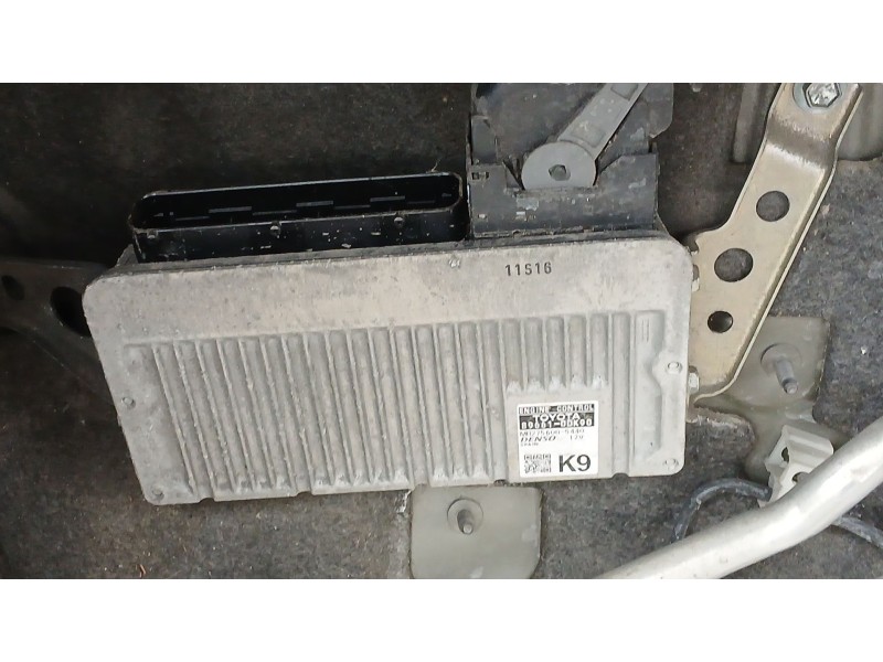 Recambio de centralita motor uce para toyota yaris (_p13_) 1.3 (nsp130_) referencia OEM IAM   