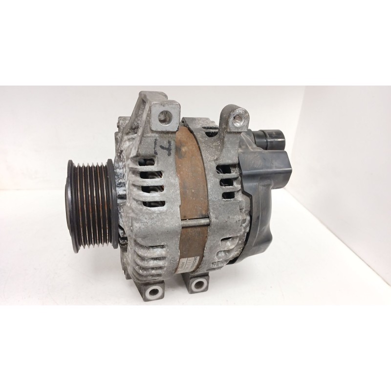 Recambio de alternador para honda civic viii hatchback (fn, fk) 2.2 ctdi (fk3) referencia OEM IAM 1042104860  