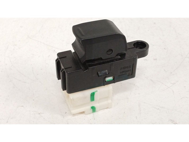 Recambio de mando elevalunas trasero izquierdo para suzuki s-cross 1.4 smart hybrid (akk414) referencia OEM IAM   