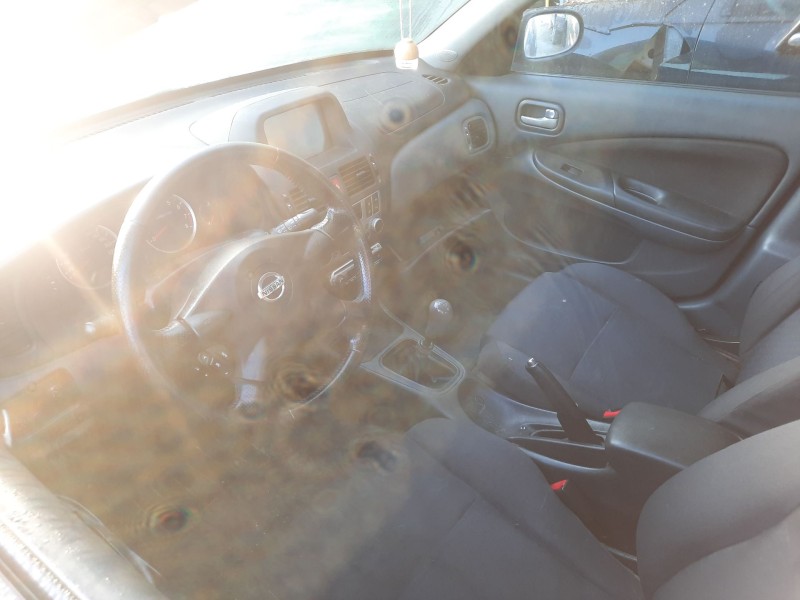 nissan almera ii hatchback (n16) del año 2005