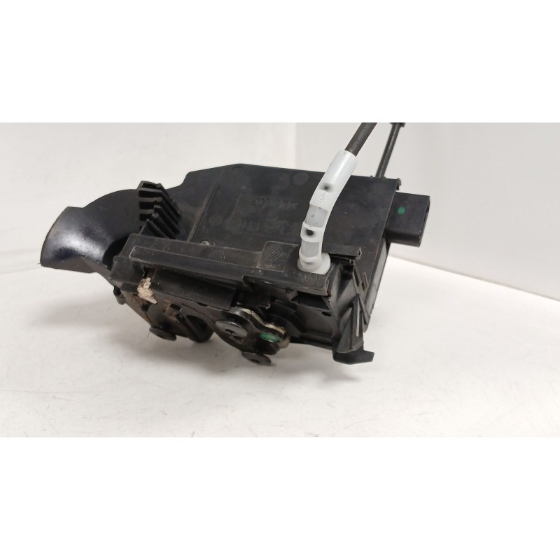 Recambio de cerradura puerta delantera derecha para peugeot 308 sw ii (lc_, lj_, lr_, lx_, l4_) 1.2 thp 130 referencia OEM IAM 9