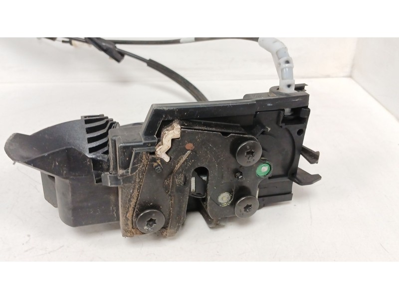 Recambio de cerradura puerta delantera derecha para peugeot 308 sw ii (lc_, lj_, lr_, lx_, l4_) 1.2 thp 130 referencia OEM IAM 9