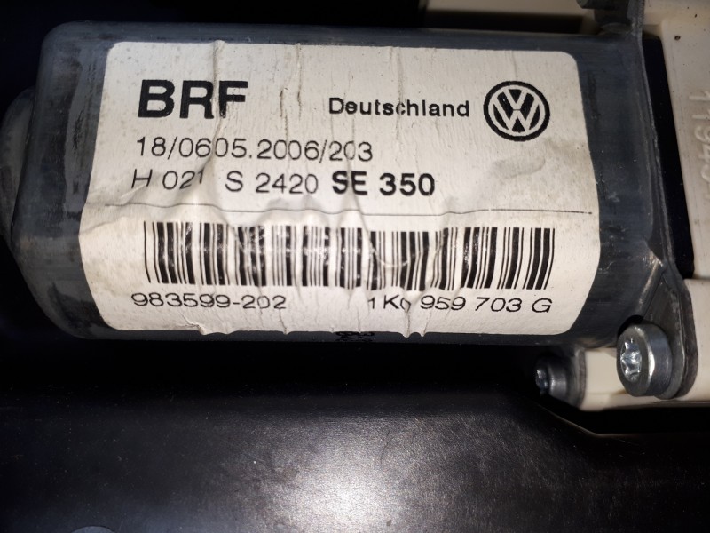 Recambio de elevalunas trasero izquierdo para seat leon (1p1) comfort limited referencia OEM IAM 1K0959703G 983599202 