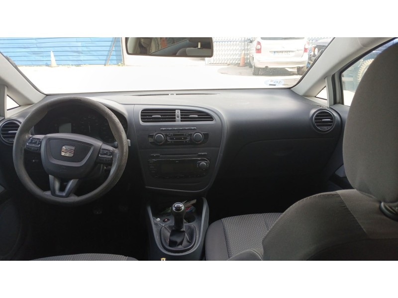 seat leon (1p1) del año 2010