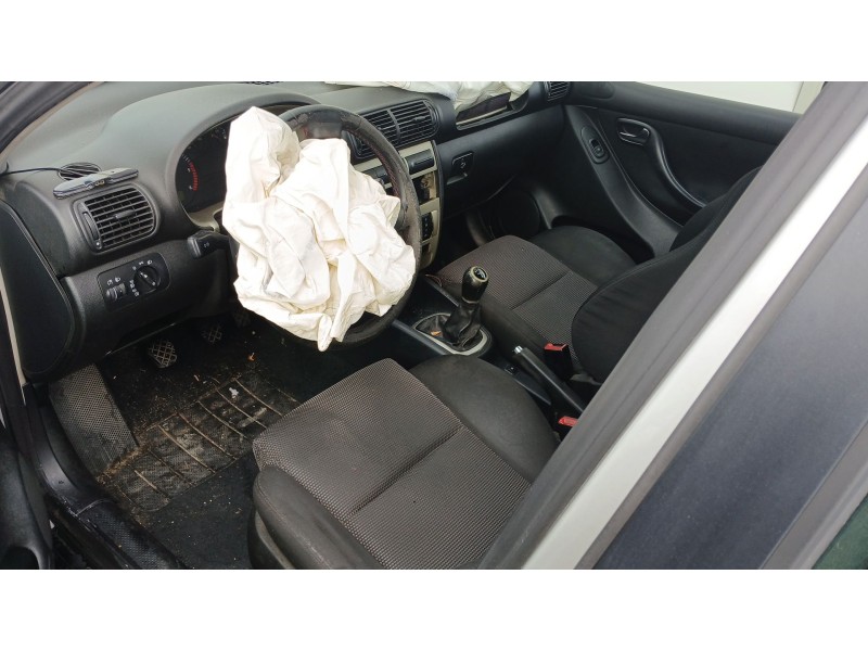 seat leon (1m1) del año 2003