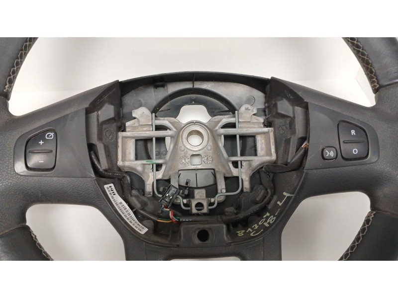 Recambio de salpicadero para opel vivaro b autobús (x82) 1.6 cdti (06) referencia OEM IAM 34270933F      985700580R  308002610AB