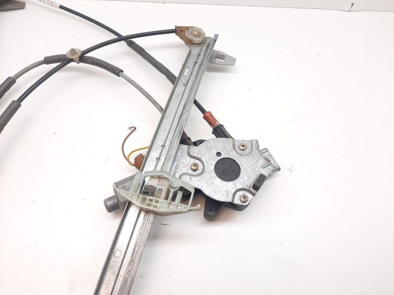 Recambio de elevalunas delantero derecho para citroën xsara berlina 1.9 diesel referencia OEM IAM  12301 