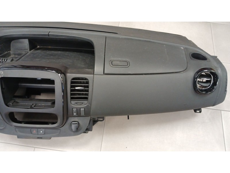 Recambio de salpicadero para opel vivaro b autobús (x82) 1.6 cdti (06) referencia OEM IAM 34270933F      985700580R  308002610AB