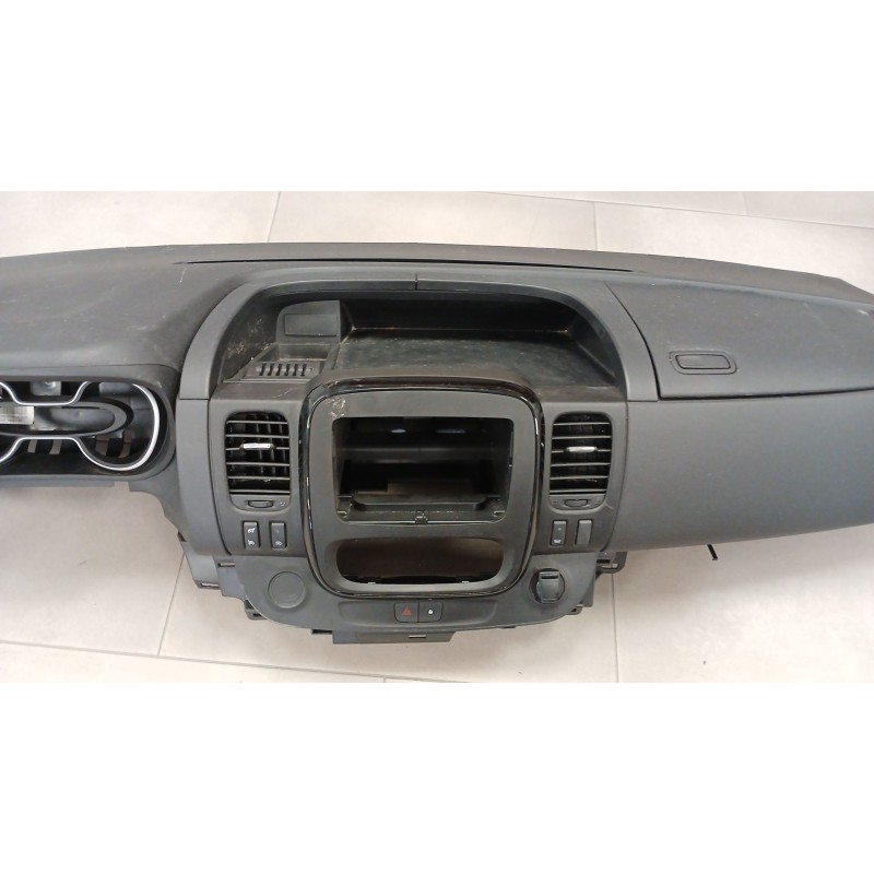 Recambio de salpicadero para opel vivaro b autobús (x82) 1.6 cdti (06) referencia OEM IAM 34270933F      985700580R  308002610AB