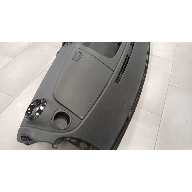 Recambio de salpicadero para opel vivaro b autobús (x82) 1.6 cdti (06) referencia OEM IAM 34270933F      985700580R  308002610AB