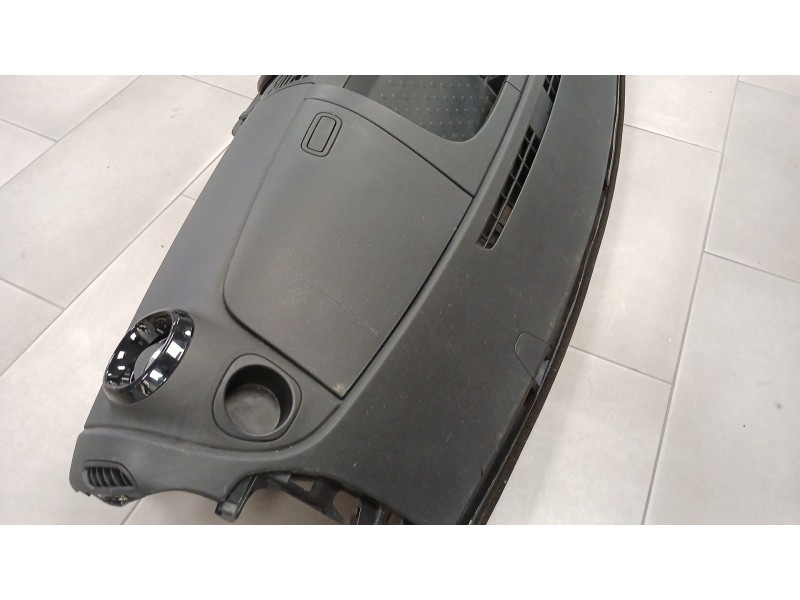 Recambio de salpicadero para opel vivaro b autobús (x82) 1.6 cdti (06) referencia OEM IAM 34270933F      985700580R  308002610AB