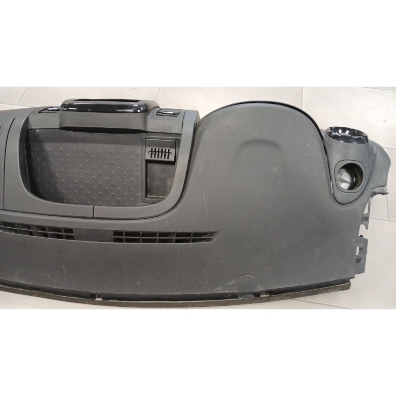 Recambio de salpicadero para opel vivaro b autobús (x82) 1.6 cdti (06) referencia OEM IAM 34270933F      985700580R  308002610AB