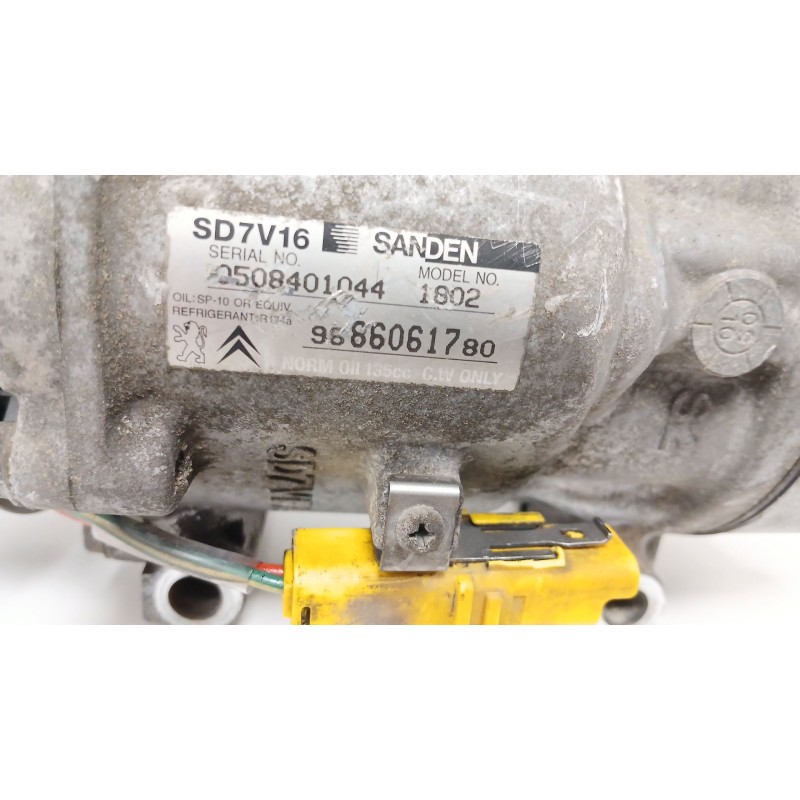 Recambio de compresor aire acondicionado para citroën xsara picasso (n68) 1.6 hdi referencia OEM IAM 9686061780 SD7V16 1802