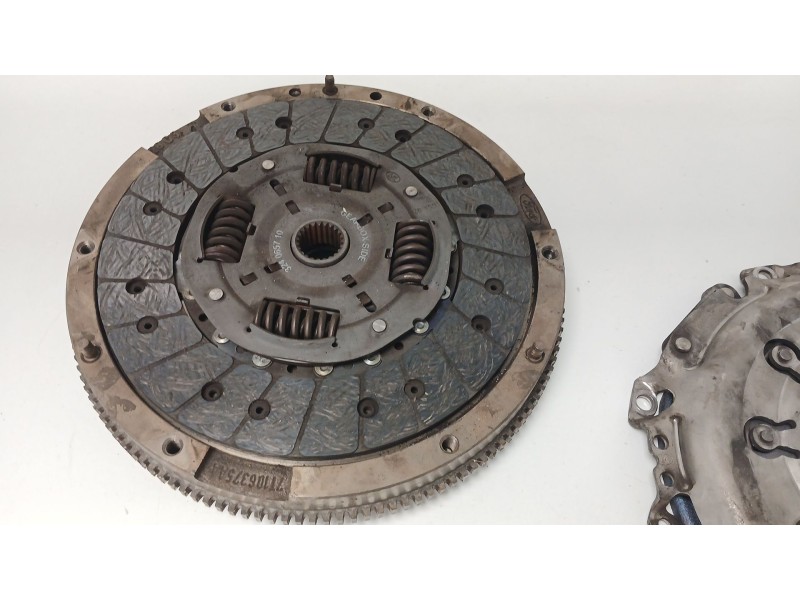 Recambio de kit embrague para ford transit connect (p65_, p70_, p80_) 1.8 tdci referencia OEM IAM   