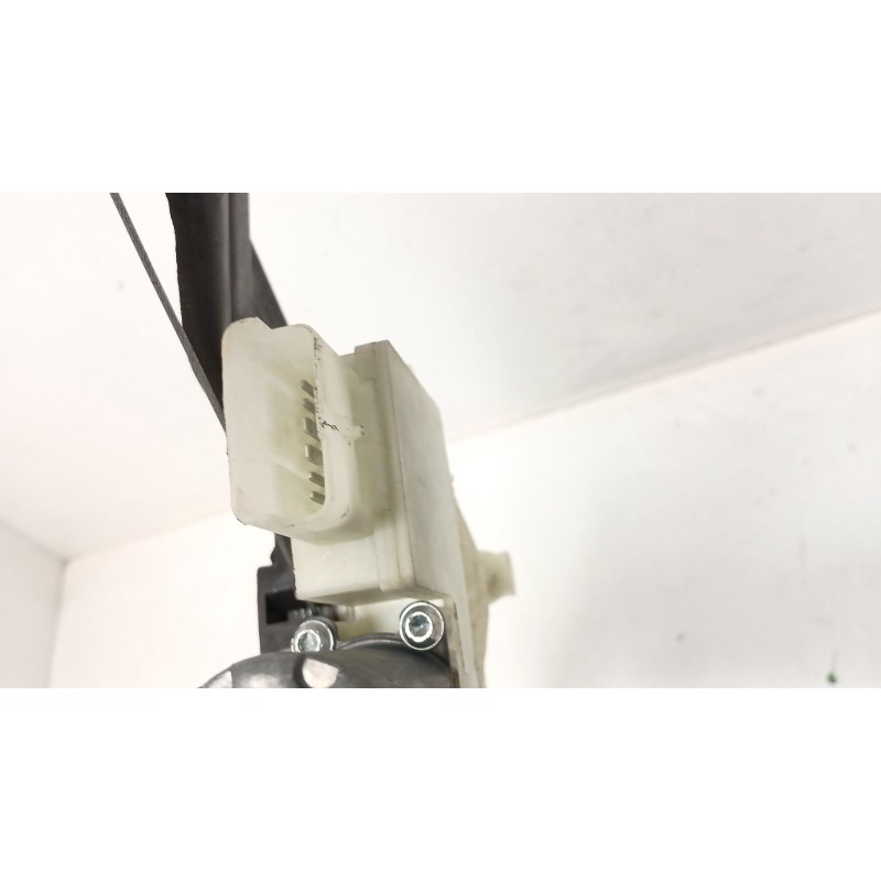 Recambio de elevalunas delantero derecho para peugeot 308 sw ii (lc_, lj_, lr_, lx_, l4_) 1.2 thp 130 referencia OEM IAM    Recambio de elevalunas delantero derecho para peugeot 308 sw ii (lc_, lj_, lr_, lx_, l4_) 1.2 thp 130 referencia OEM IAM