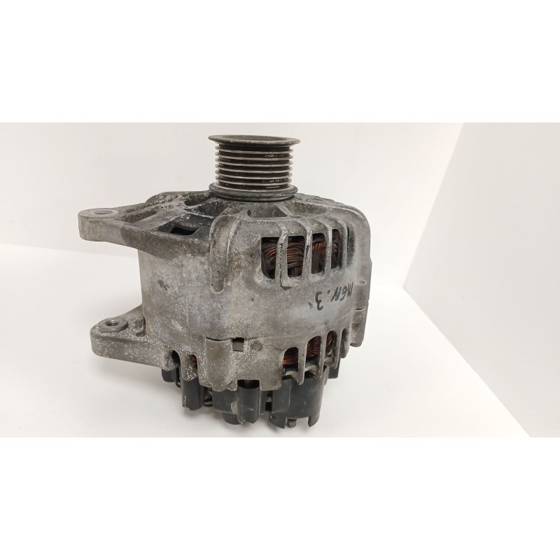 Recambio de alternador para renault megane iii hatchback (bz0/1_, b3_) 1.9 dci (bz0n, bz0j) referencia OEM IAM   