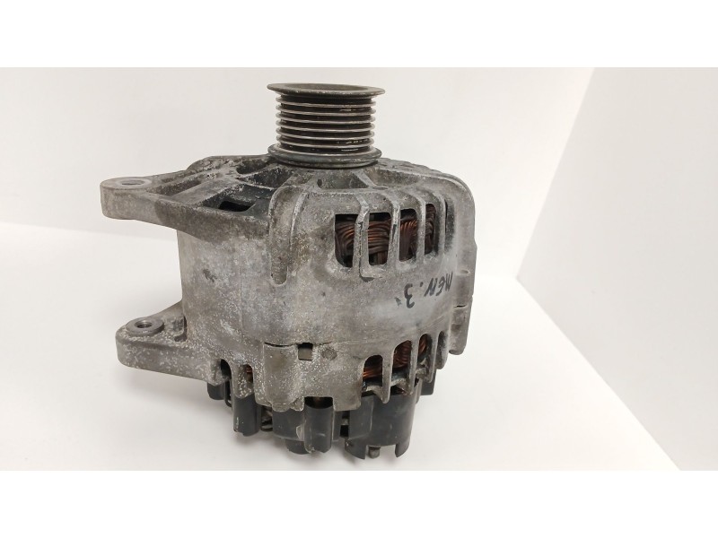 Recambio de alternador para renault megane iii hatchback (bz0/1_, b3_) 1.9 dci (bz0n, bz0j) referencia OEM IAM   