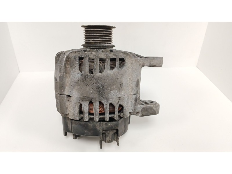 Recambio de alternador para renault megane iii hatchback (bz0/1_, b3_) 1.9 dci (bz0n, bz0j) referencia OEM IAM   