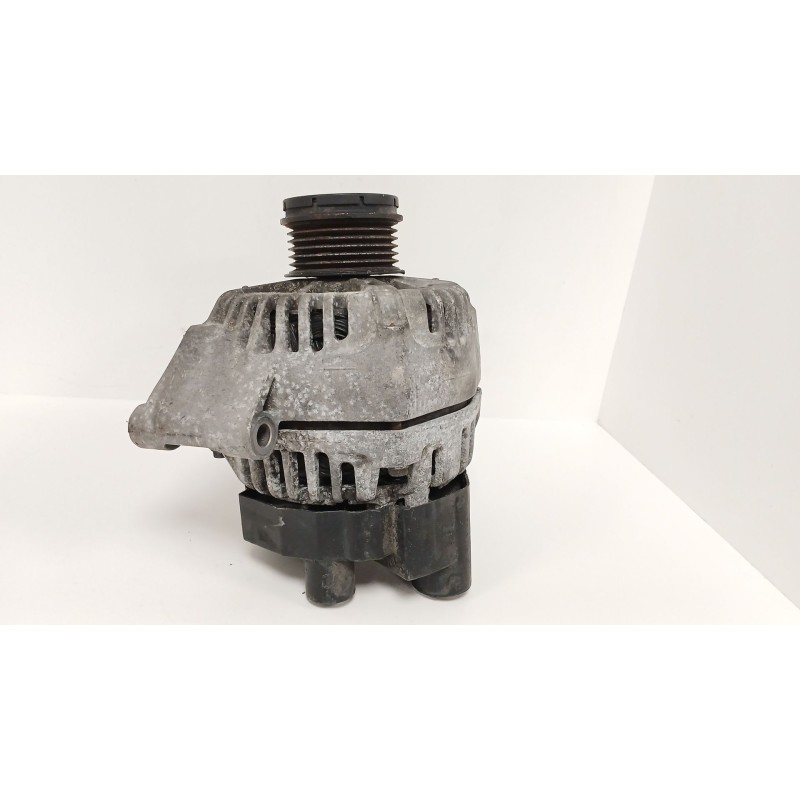 Recambio de alternador para fiat fiorino furgoneta/monovolumen (225_) 1.3 d multijet (225bxe1a) referencia OEM IAM 0986048771  