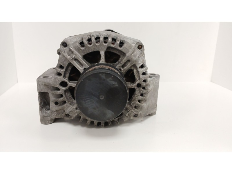 Recambio de alternador para fiat fiorino furgoneta/monovolumen (225_) 1.3 d multijet (225bxe1a) referencia OEM IAM 0986048771  