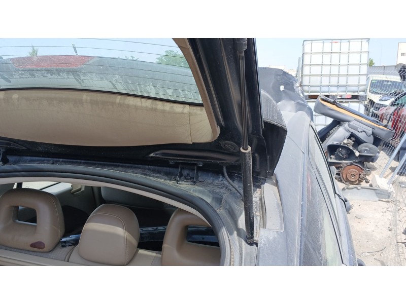 Recambio de amortiguadores maletero / porton para dodge caliber 2.0 crd referencia OEM IAM    Recambio de amortiguadores maletero / porton para dodge caliber 2.0 crd referencia OEM IAM