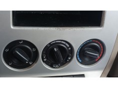 Recambio de mando calefaccion / aire acondicionado para dodge caliber 2.0 crd referencia OEM IAM