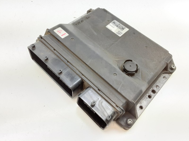 Recambio de centralita motor uce para lexus is200 (ds2/is2) 220d referencia OEM IAM 8966153700 1758007702 