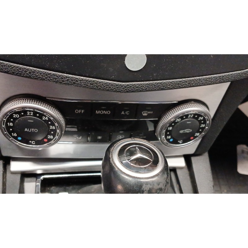 Recambio de mando climatizador para mercedes-benz clase c t-model (s204) c 220 cdi (204.208) referencia OEM IAM   