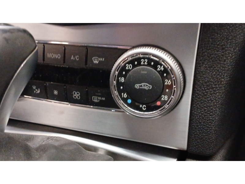 Recambio de mando climatizador para mercedes-benz clase c t-model (s204) c 220 cdi (204.208) referencia OEM IAM    Recambio de mando climatizador para mercedes-benz clase c t-model (s204) c 220 cdi (204.208) referencia OEM IAM
