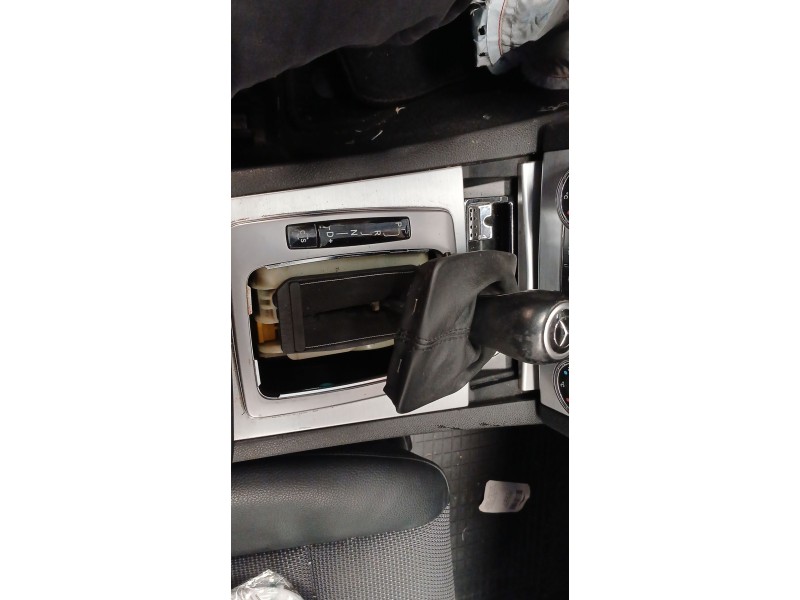 Recambio de palanca cambio para mercedes-benz clase c t-model (s204) c 220 cdi (204.208) referencia OEM IAM    Recambio de palanca cambio para mercedes-benz clase c t-model (s204) c 220 cdi (204.208) referencia OEM IAM