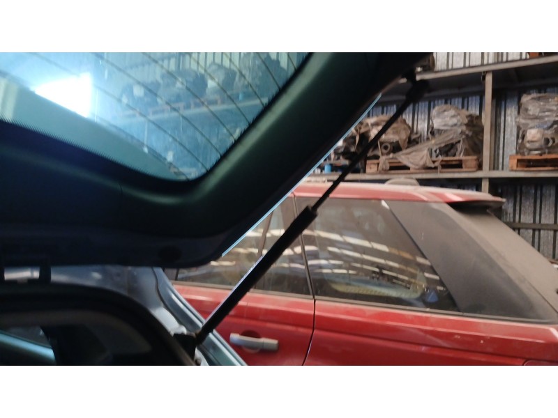 Recambio de amortiguadores maletero / porton para hyundai ix35 (lm, el, elh) 2.0 crdi referencia OEM IAM   