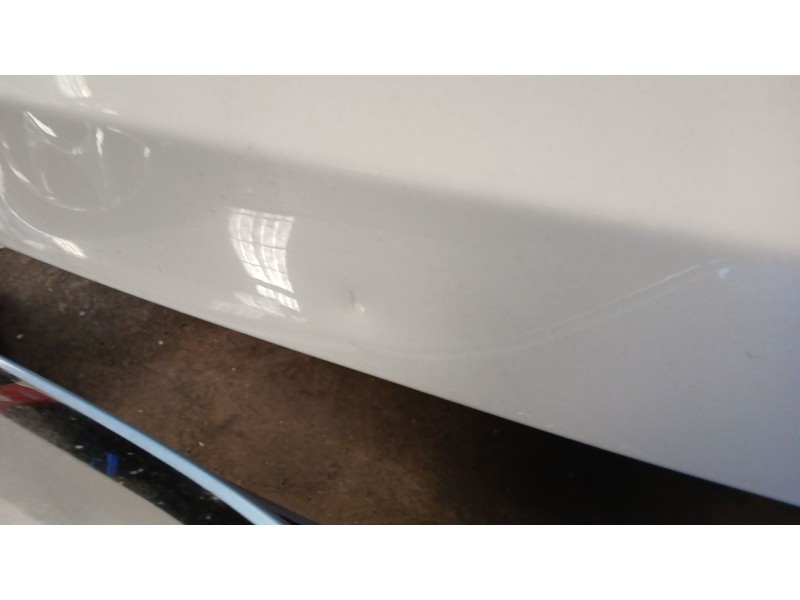 Recambio de porton trasero para bmw 1 (e87) 118 d referencia OEM IAM    Recambio de porton trasero para bmw 1 (e87) 118 d referencia OEM IAM