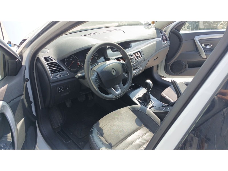 renault laguna iii (bt0/1) del año 2011