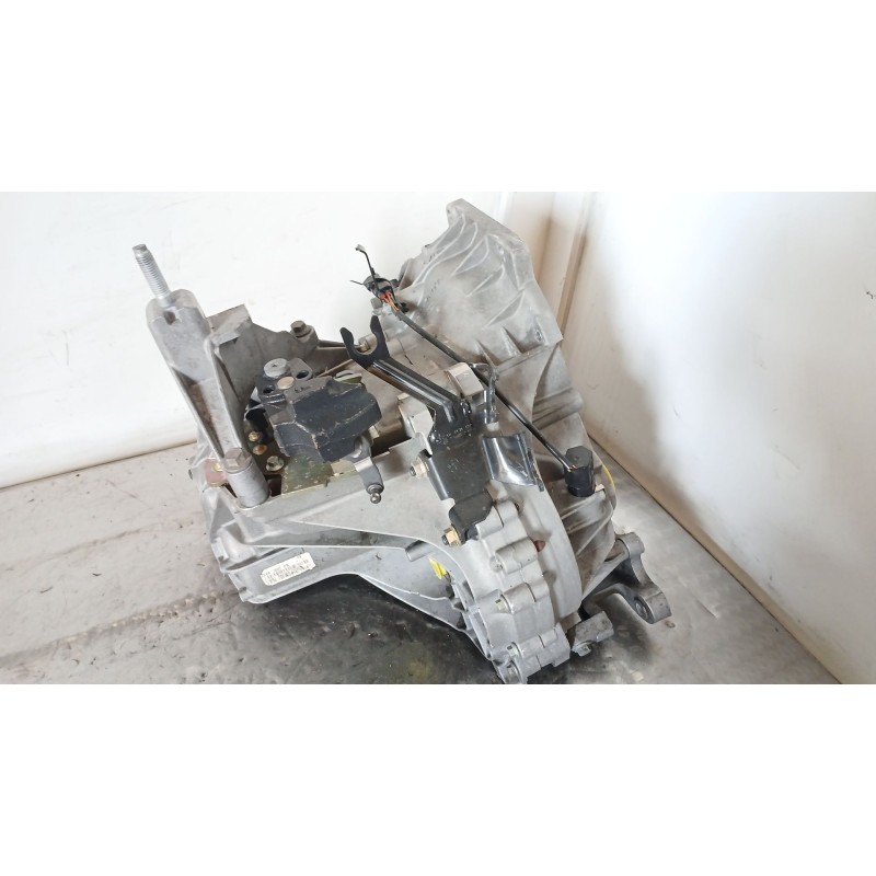Recambio de caja cambios para ford focus i furgoneta/station wagon (dnw) 1.8 tddi referencia OEM IAM 3S4R7002 T1GB1 