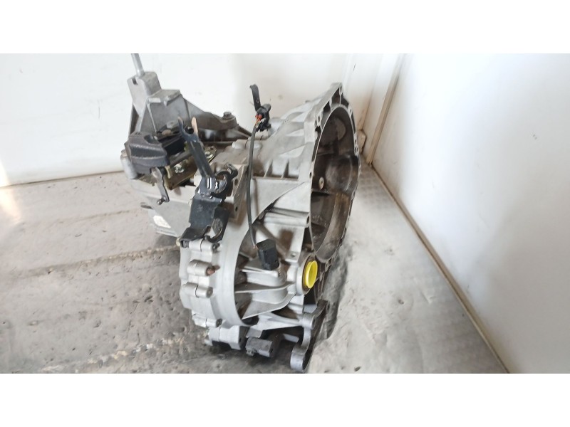 Recambio de caja cambios para ford focus i furgoneta/station wagon (dnw) 1.8 tddi referencia OEM IAM 3S4R7002 T1GB1 