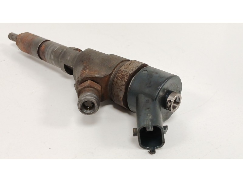 Recambio de inyector para peugeot 307 (3a/c) 2.0 hdi 110 referencia OEM IAM 0445110076  9641742880