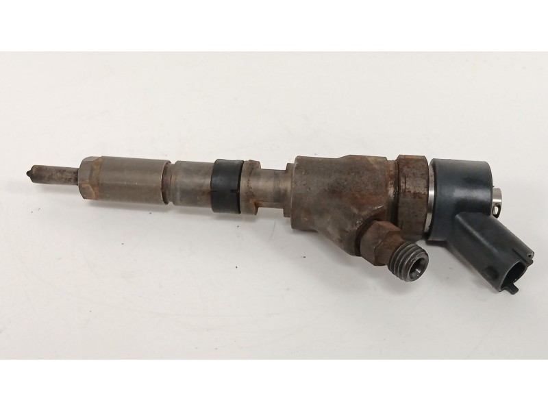 Recambio de inyector para peugeot 307 (3a/c) 2.0 hdi 110 referencia OEM IAM 0445110076  9641742880